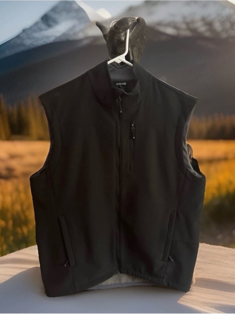 Solaris Men’s L Black Full Zip Vest Stand-Up Collar Logo Solid Regular